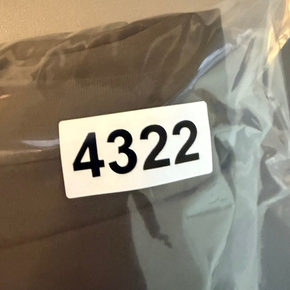 Lululemon Commission Pant Slim Asia‎ Fit Olive Green Men's Size 36x27 NWT Golf - Picture 13 of 13